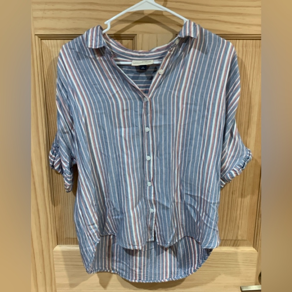 Universal Tread drapey shirt